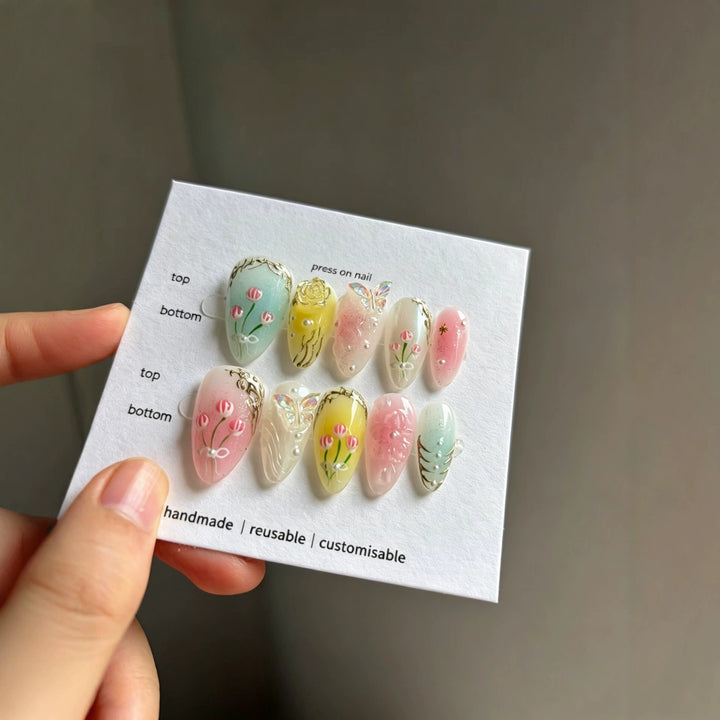 Artistic Floral Press-On Nail Design