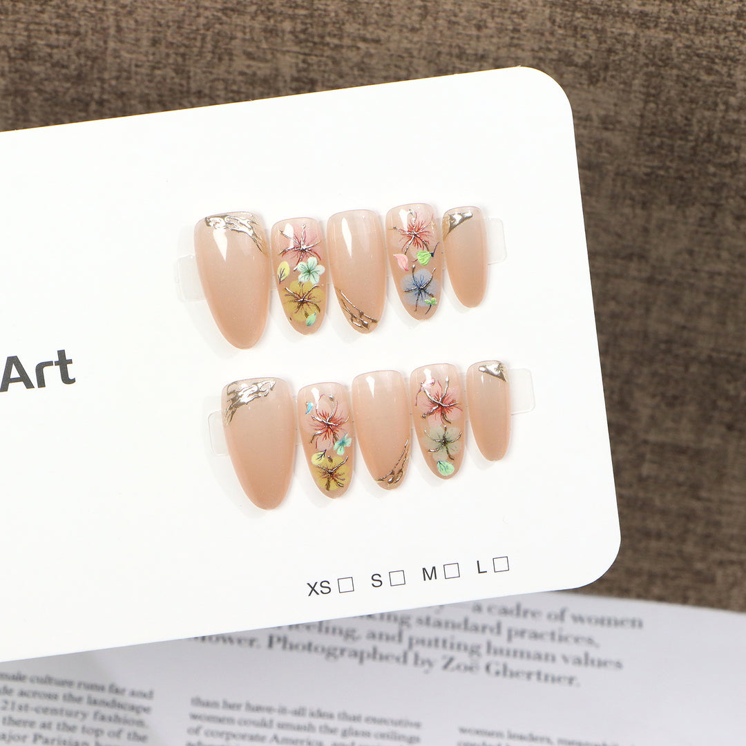 Floral-Inspired Press-On Nail Art Set Kalsten