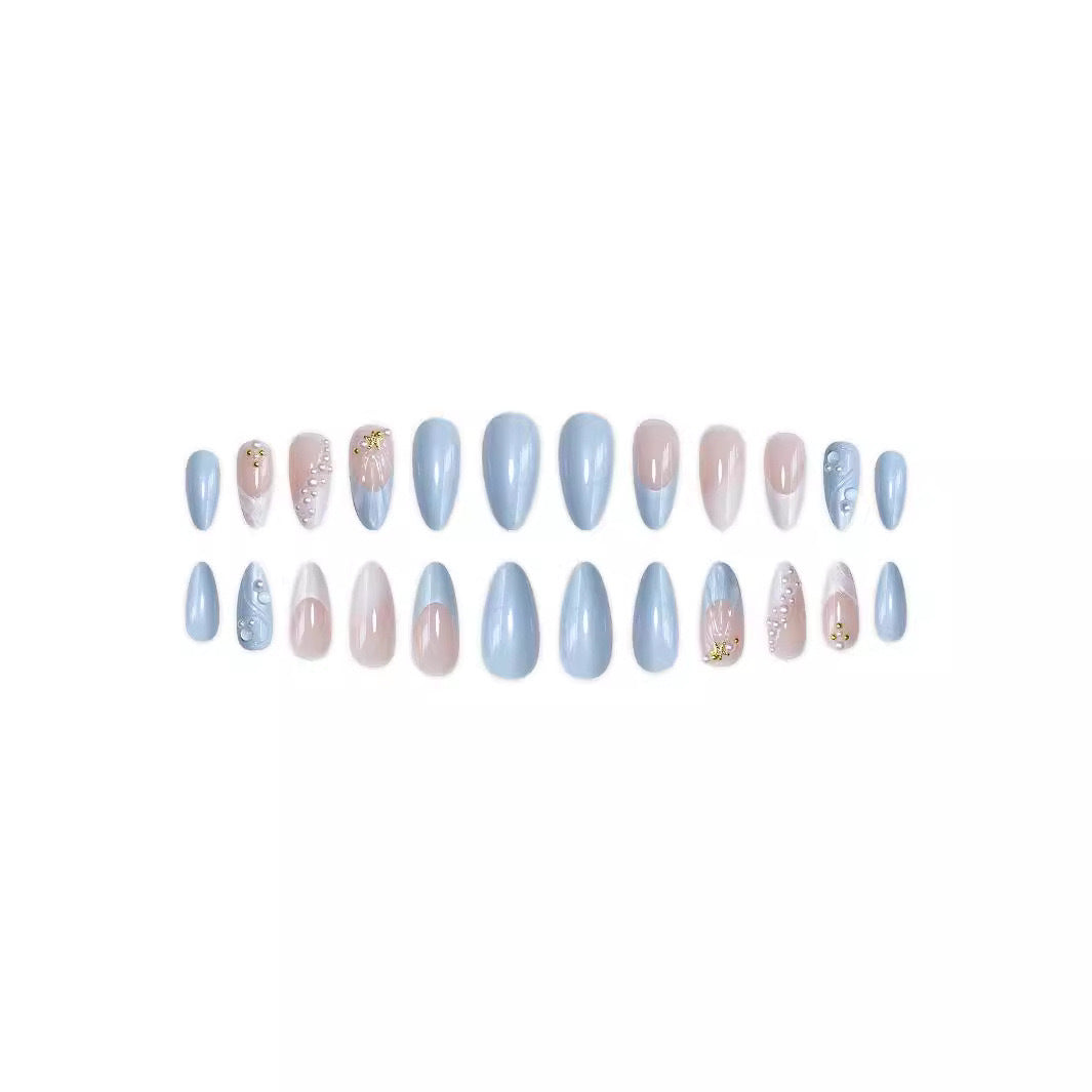 Artistic Marine-Inspired Nail Art Kalsten