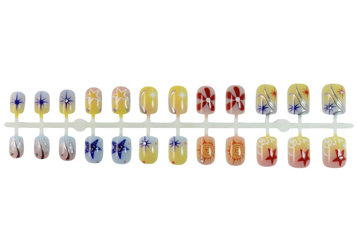 Acrylic nail set with creative floral and geometric design Kalsten