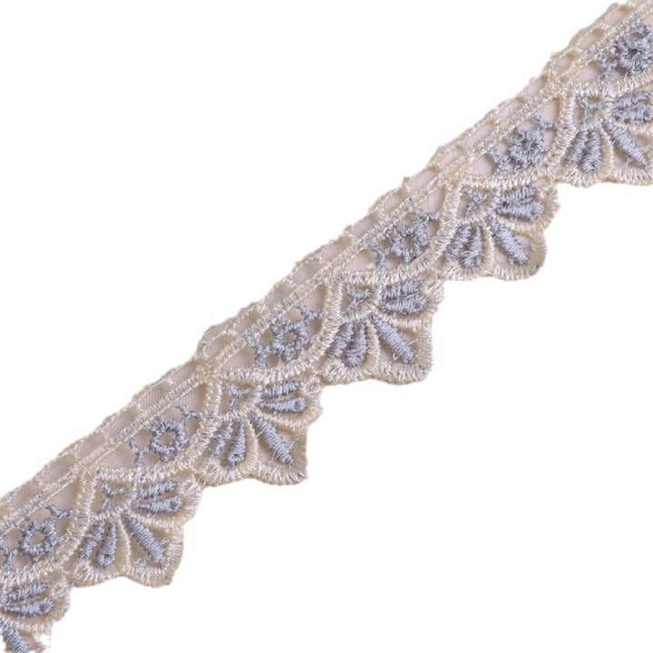Decorative lace trim Kalsten