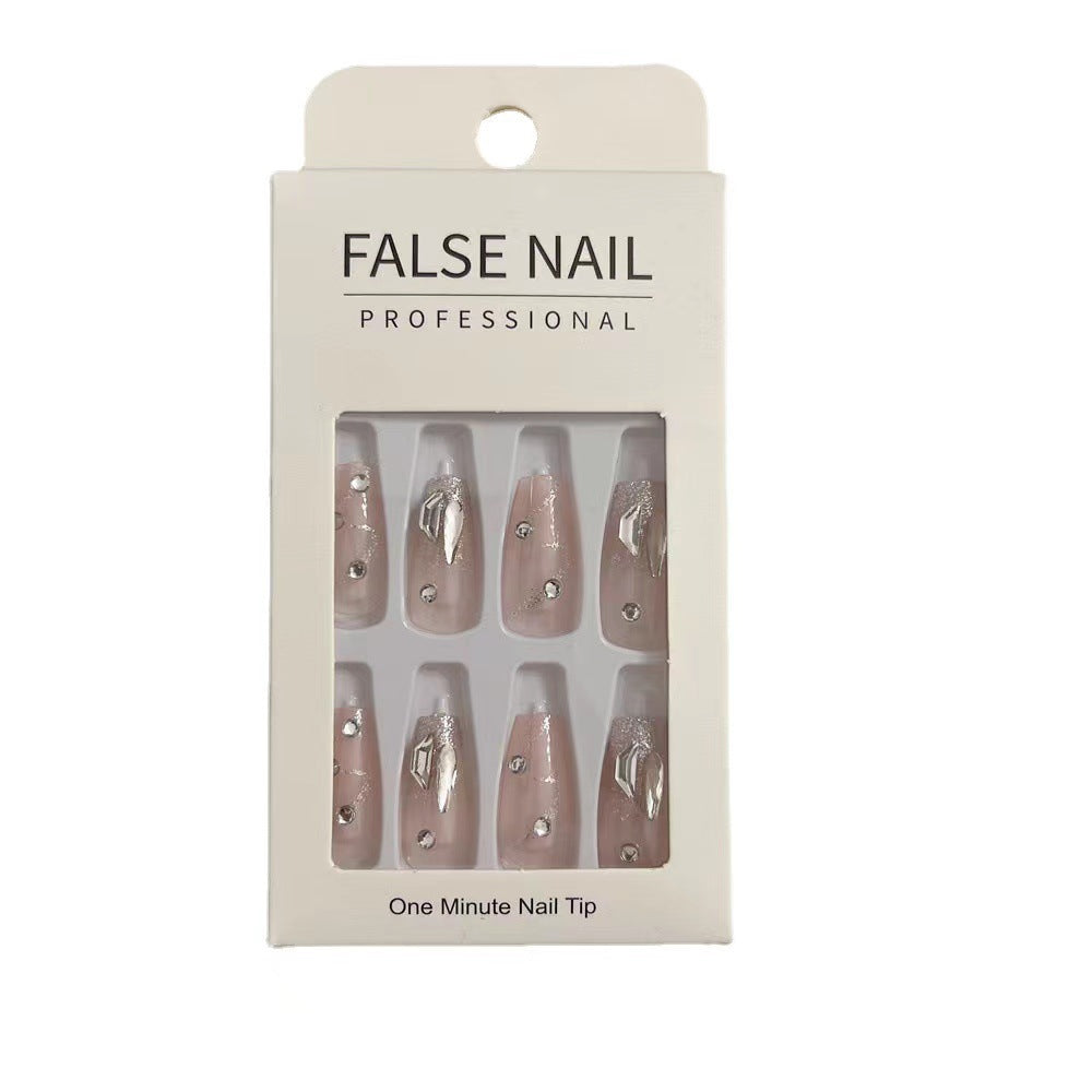 Glamorous artificial nails with glitter accents Kalsten