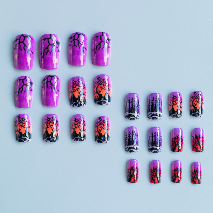 Halloween-Themed Press-On Nail Art Kalsten