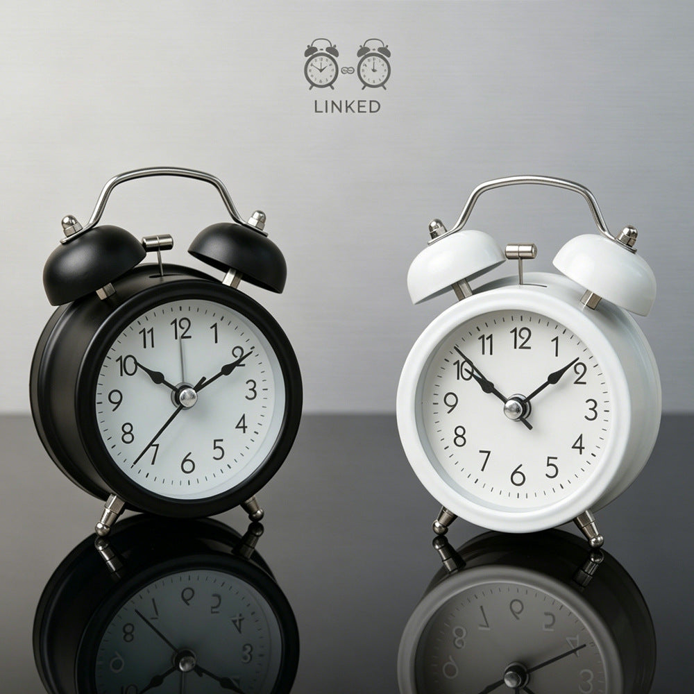 Classic Alarm Clock in Retro Style Kalsten