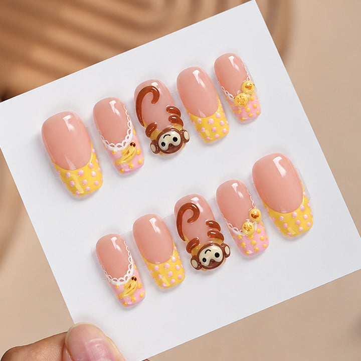 Artificial nail set with playful animal motifs and elegant embellishments Kalsten