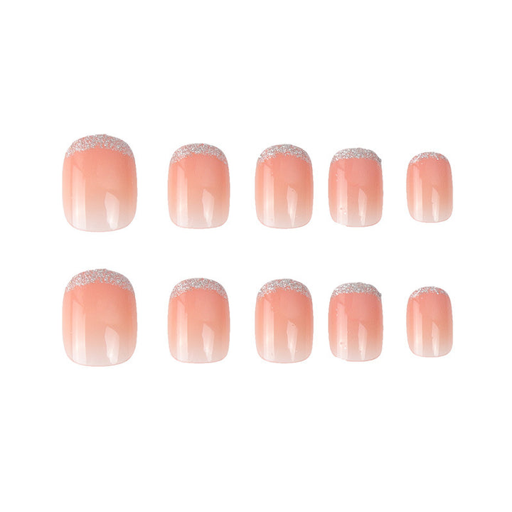 Elegant Glitter-Accented Nail Art Kalsten