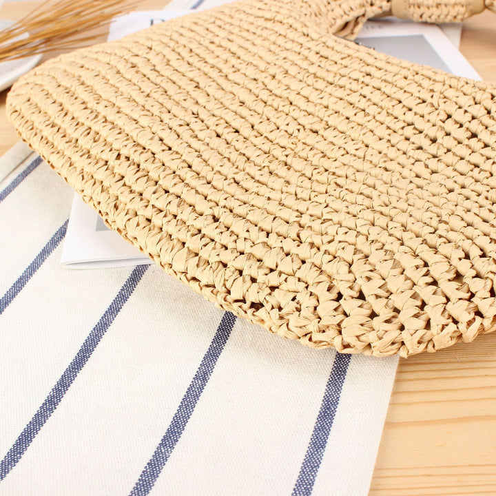 Shoulder bag made of hand-knotted natural material with stylish knot closure Kalsten