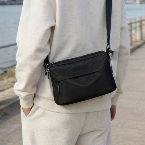 Practical Shoulder Bag With Water-Repellent Material Kalsten