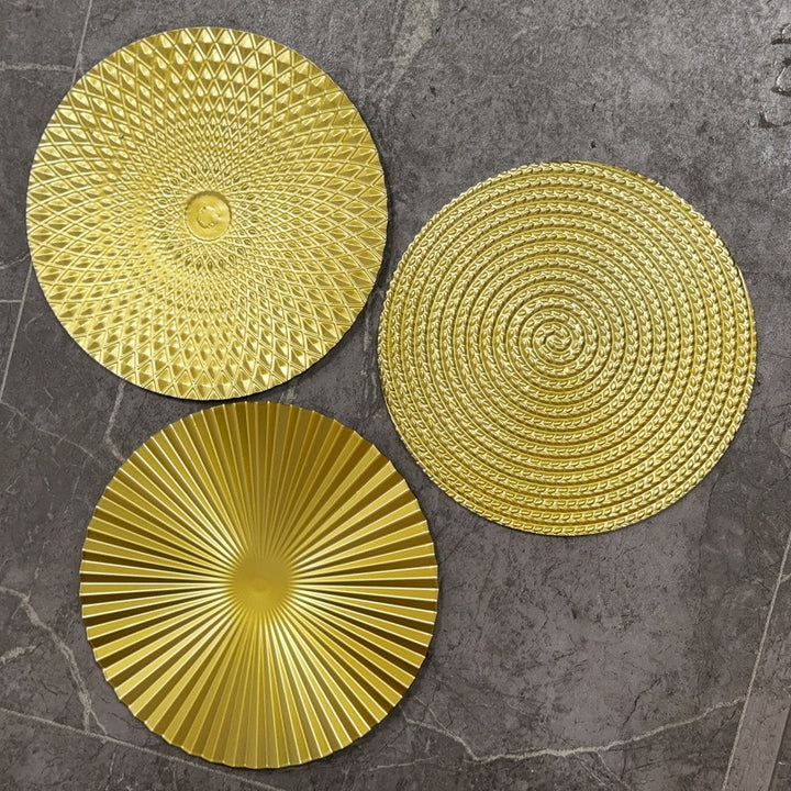 Decorative Embossed Placemats Set Kalsten