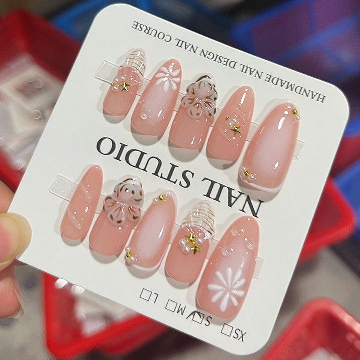 Handcrafted Floral Pattern Press-On Nails Kalsten