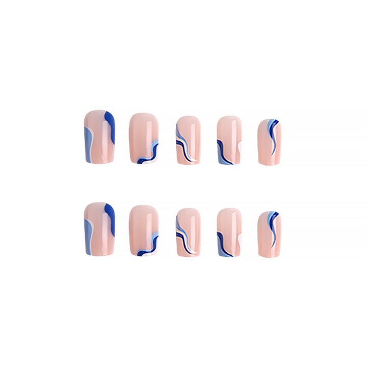 Trendy artificial nails with abstract wave pattern Kalsten