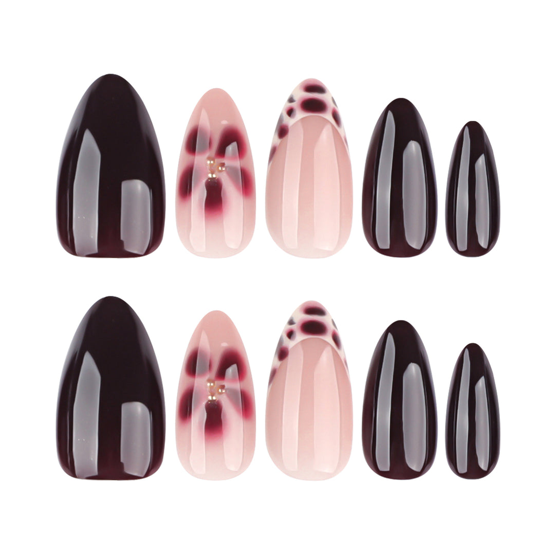 Artistic nail extensions in modern design Kalsten