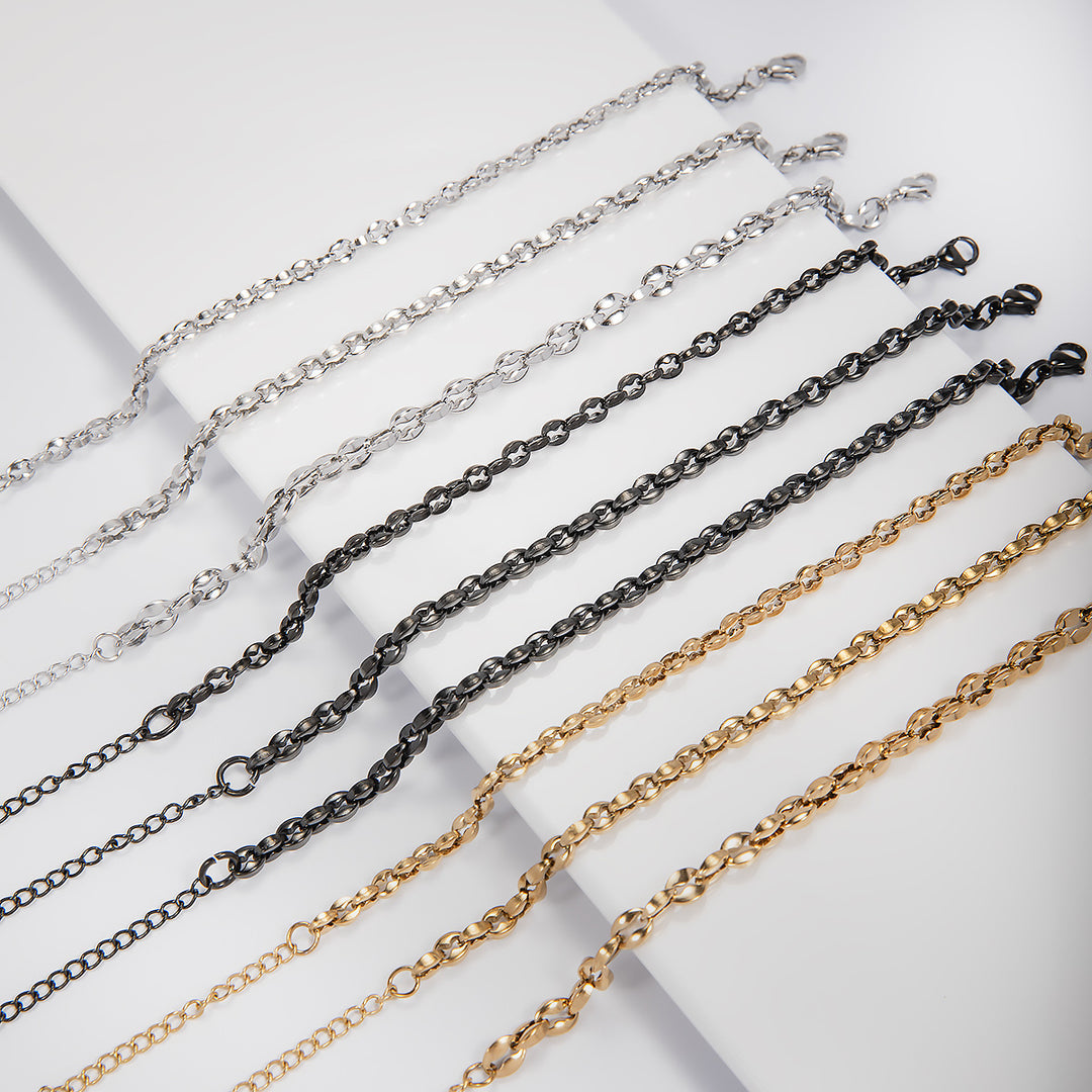 Contemporary Oval Link Chain Necklace Kalsten