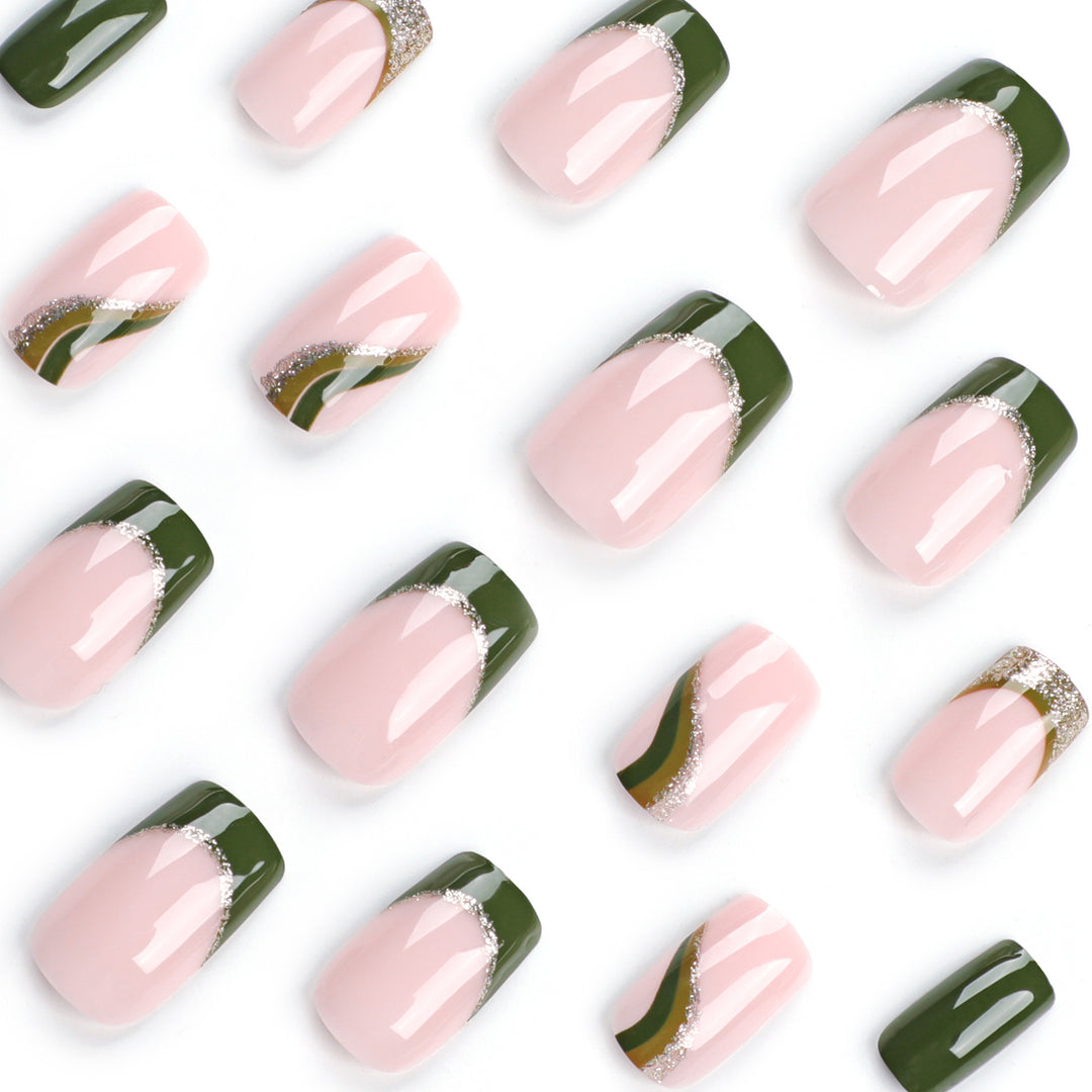 Artful nail extensions with golden accents and elegant design Kalsten
