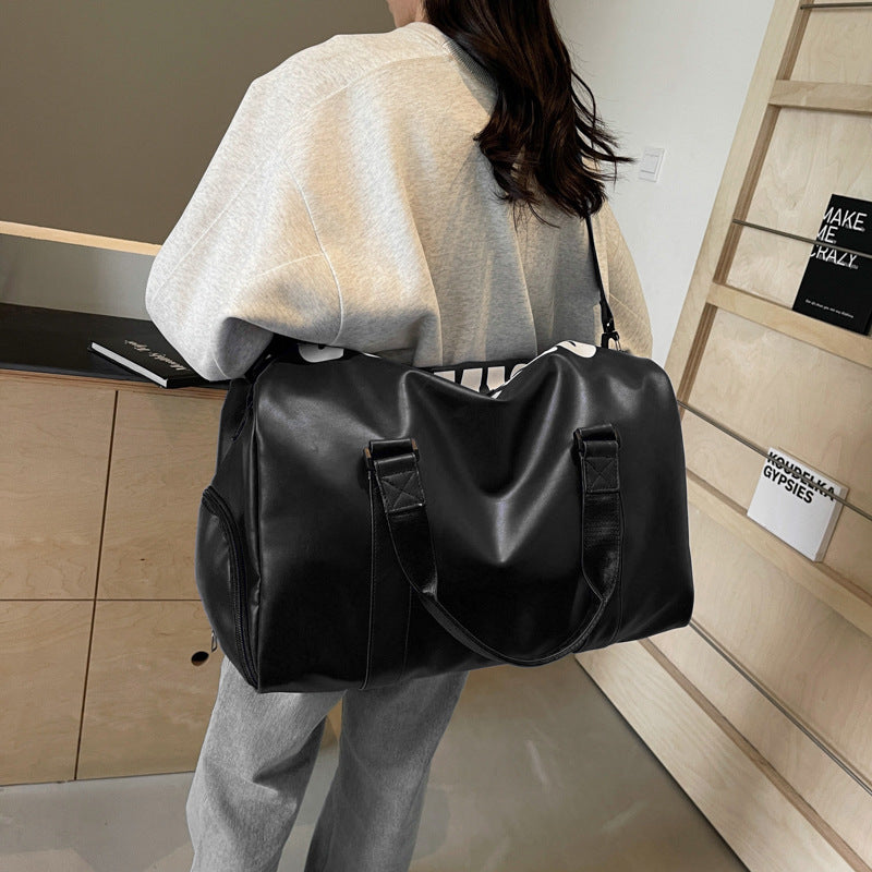 Versatile Waterproof Fitness Duffle Bag Kalsten