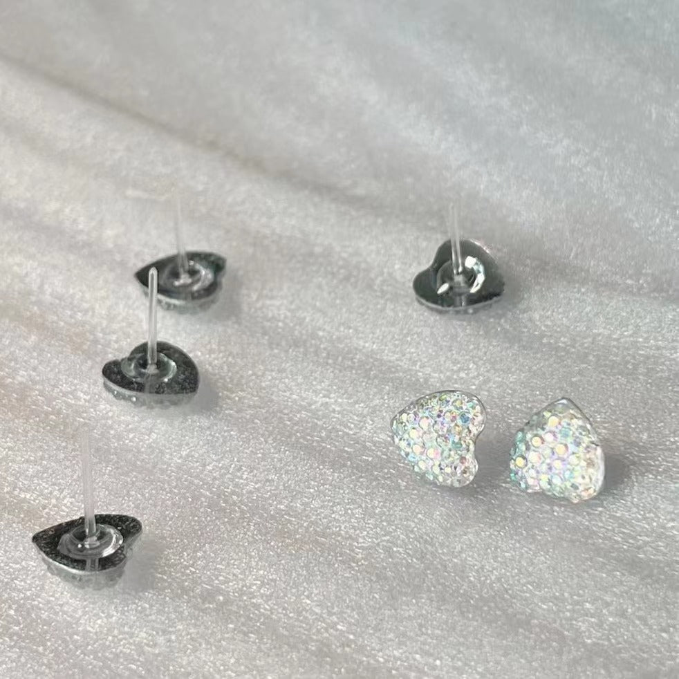 Glittering heart-shaped gemstones Kalsten