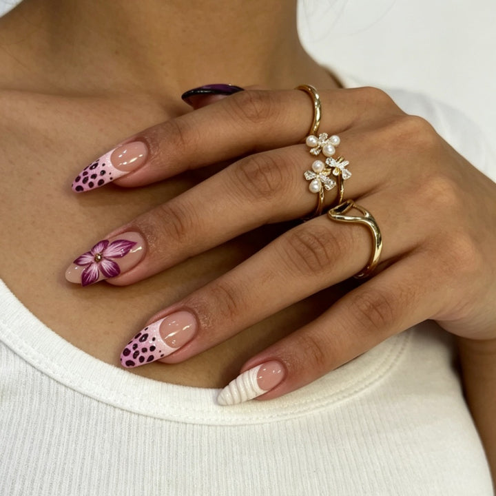 Artistic Floral and Textured Press-On Nail Set Kalsten