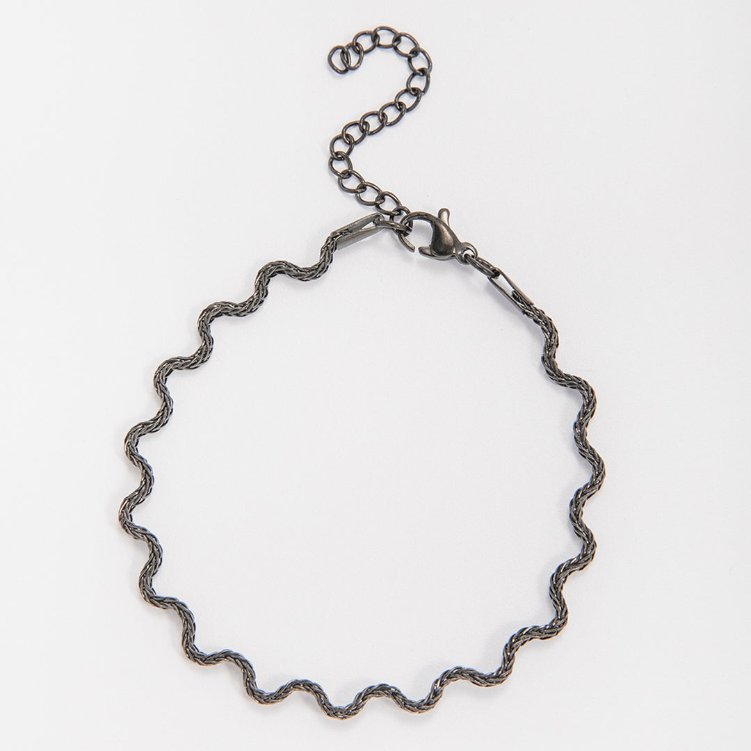 Elegant Wavy Chain Necklace Kalsten