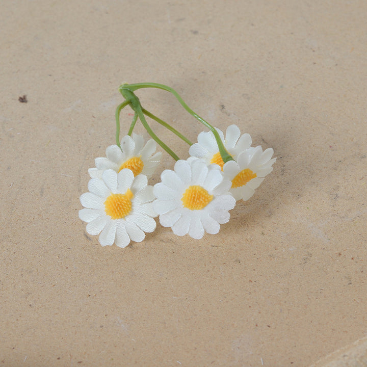 Floral Hair Accessory
