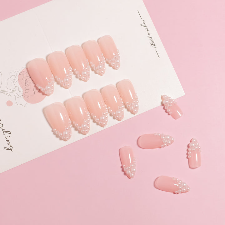 Glamorous Pearl-Accented Press-On Nail Set Kalsten