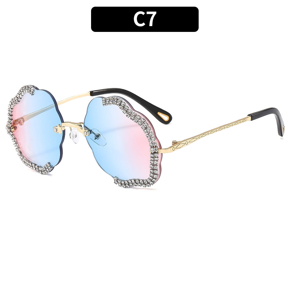 Artistic Floral Frame Sunglasses