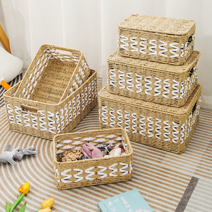 Decorative basket made of natural fiber with elegant design Kalsten