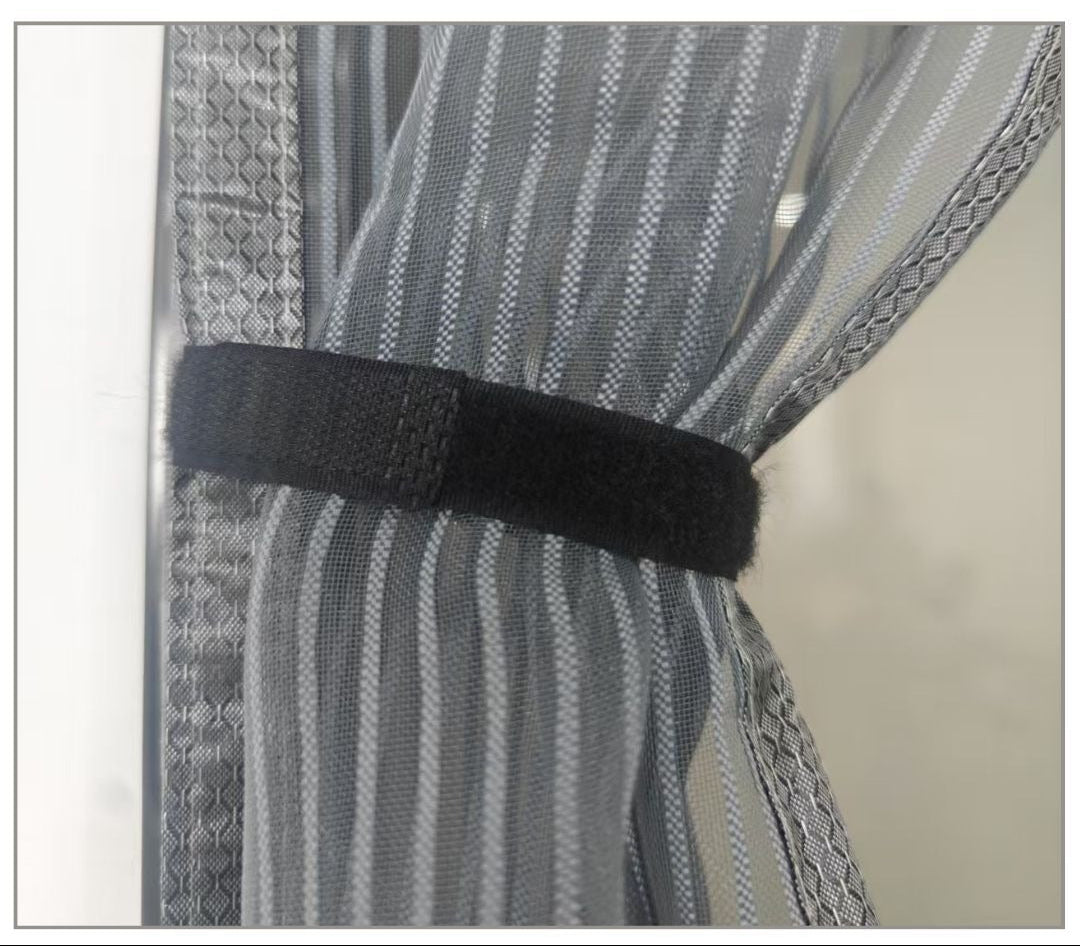 Lace-Trimmed Magnetic Mesh Curtain Kalsten