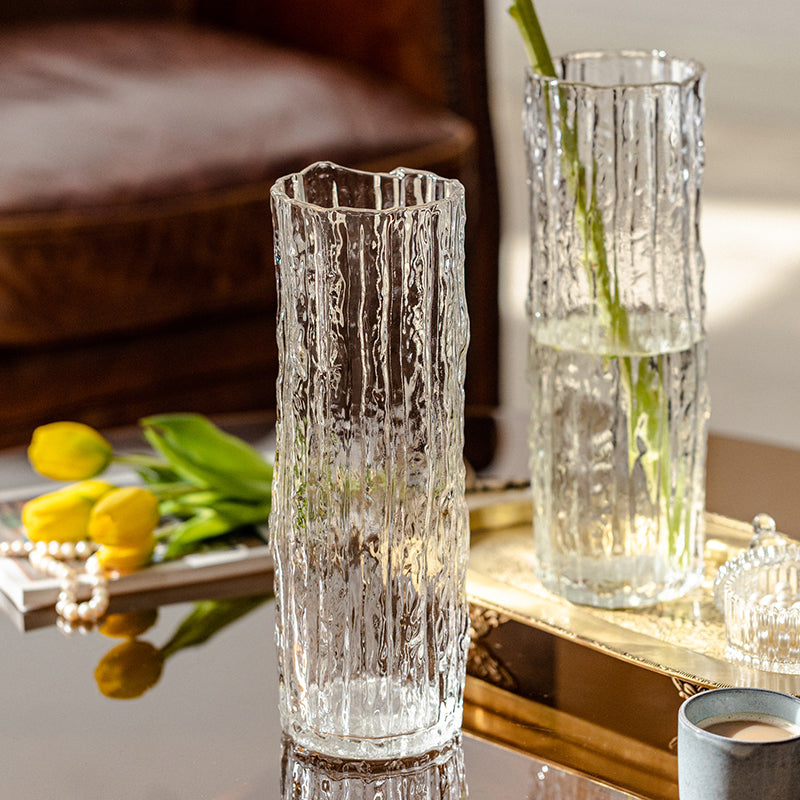 Artful Glass Vase in Modern Design Kalsten