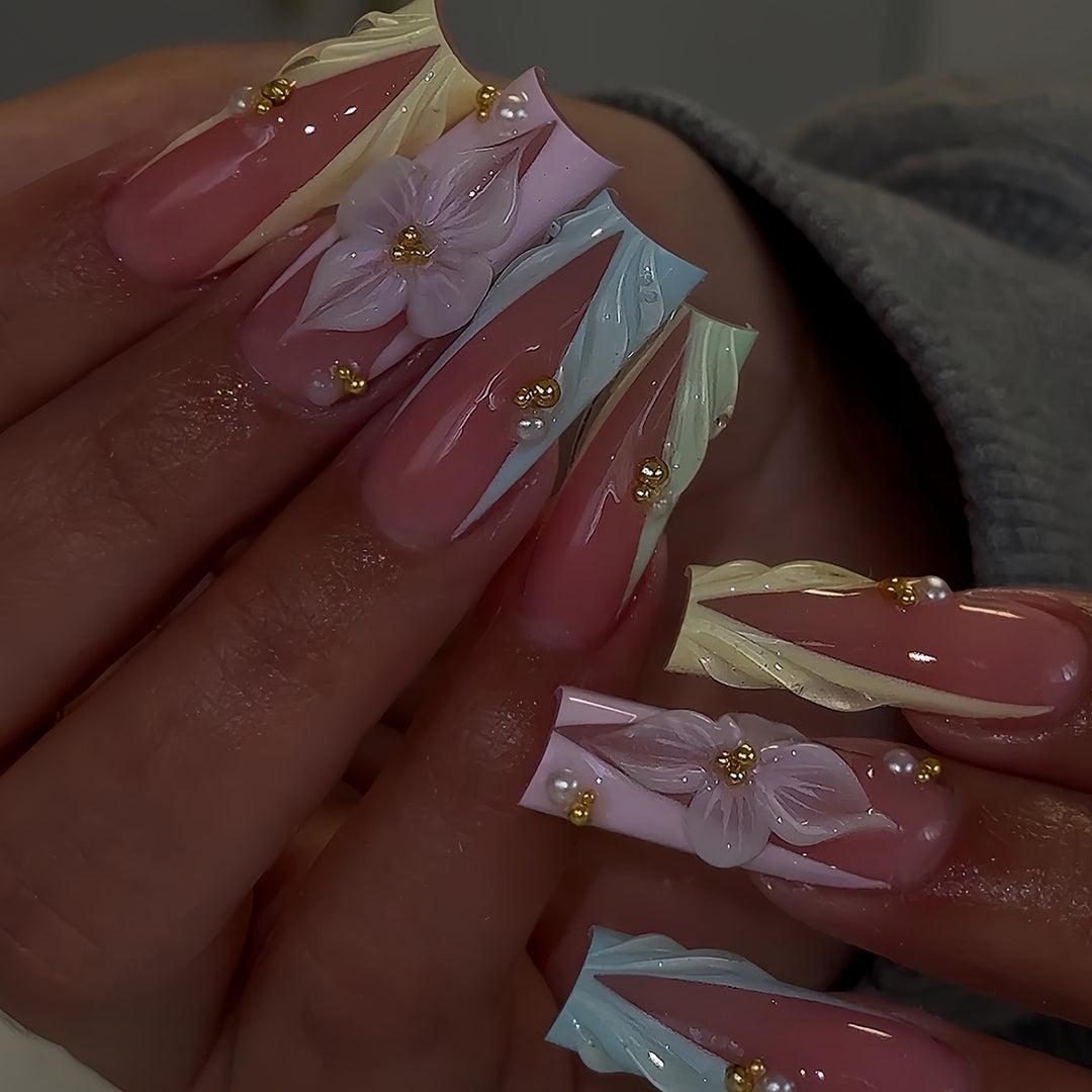 Floral Press-On Nail Extensions Kalsten