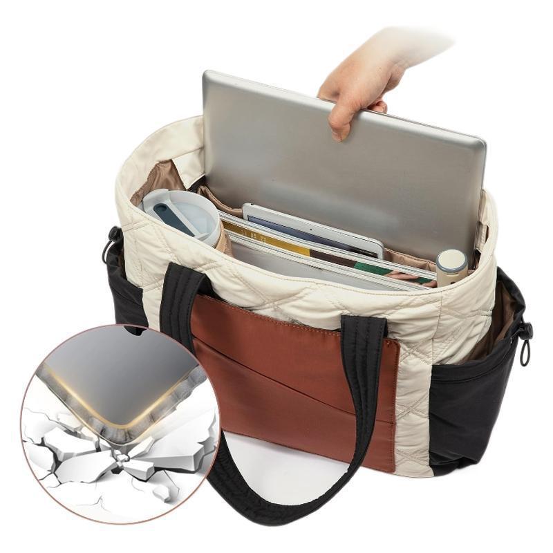Modern Weekender Bag with Practical Interior Pockets Kalsten