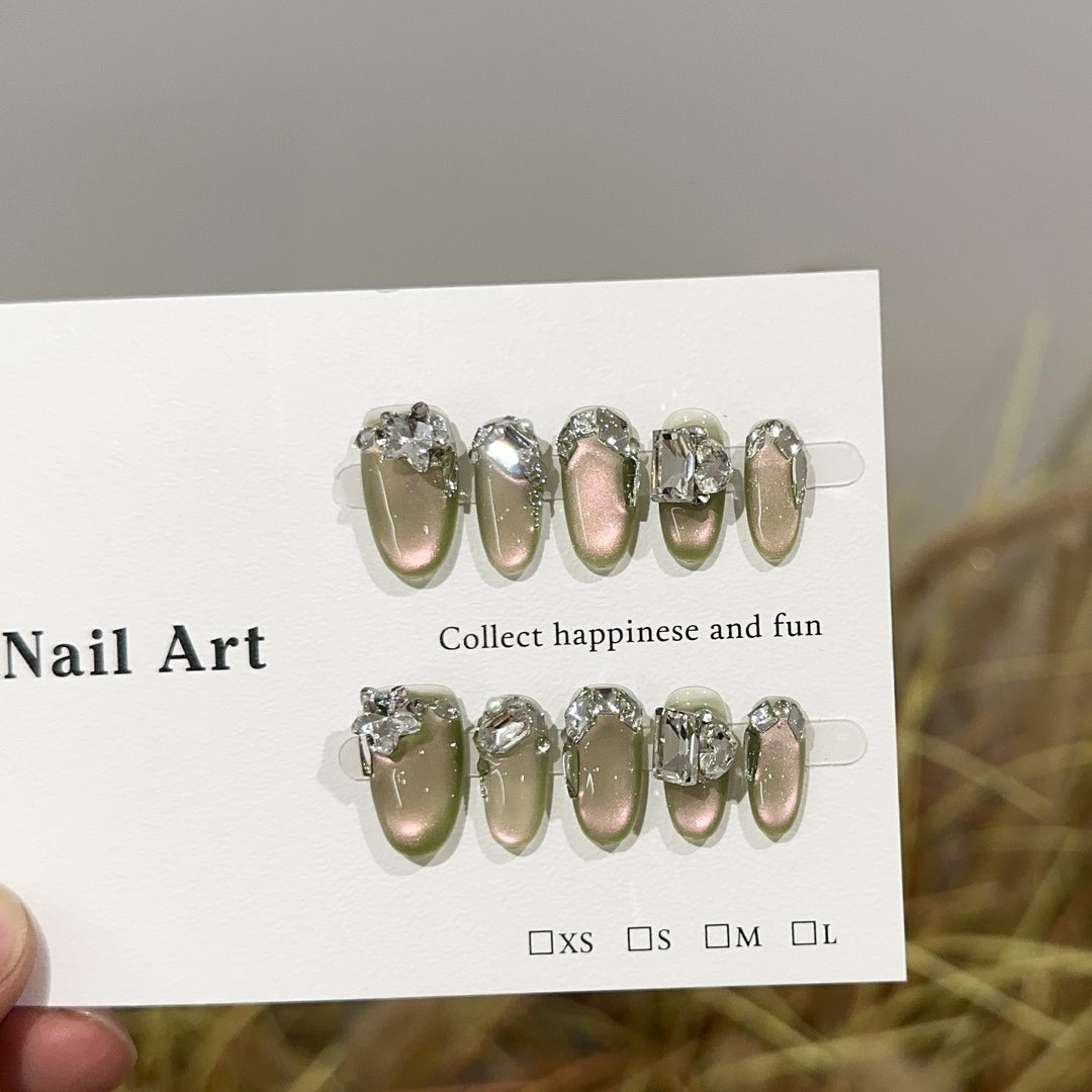 Glamorous Rhinestone-Studded Nail Art Set