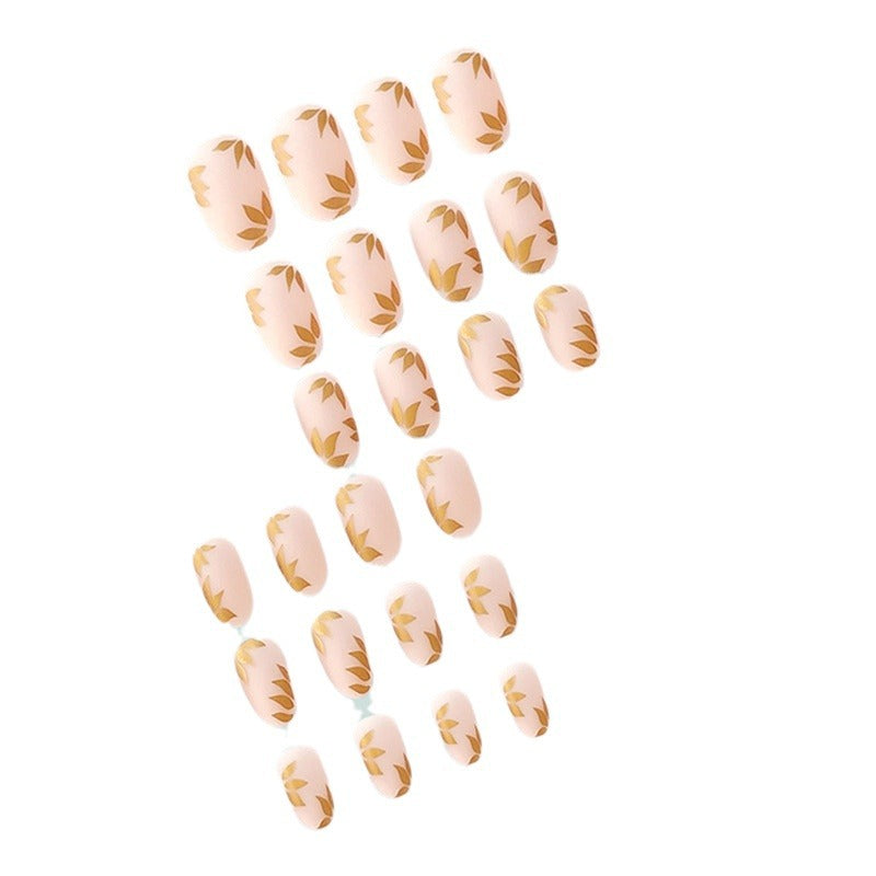 Elegant Gold Leaf Nail Art Kalsten