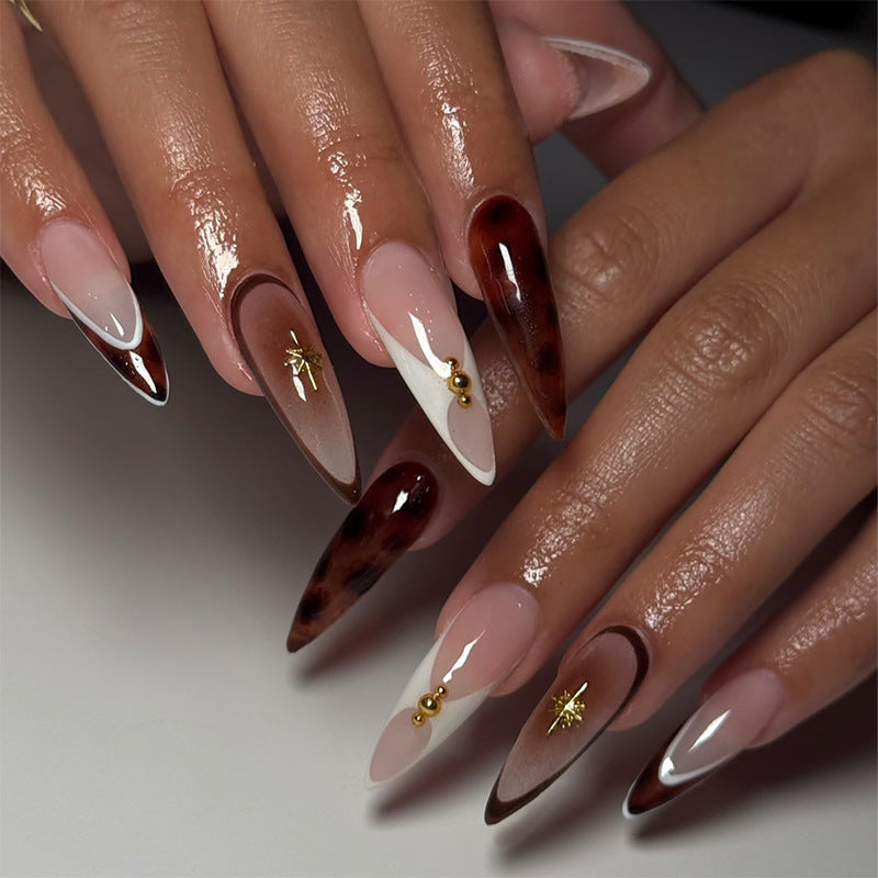 Artificial nails with elegant accents Kalsten