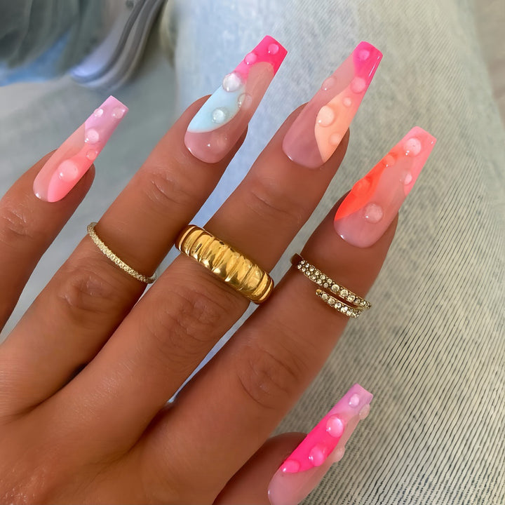 Glamorous Nail Art Kalsten