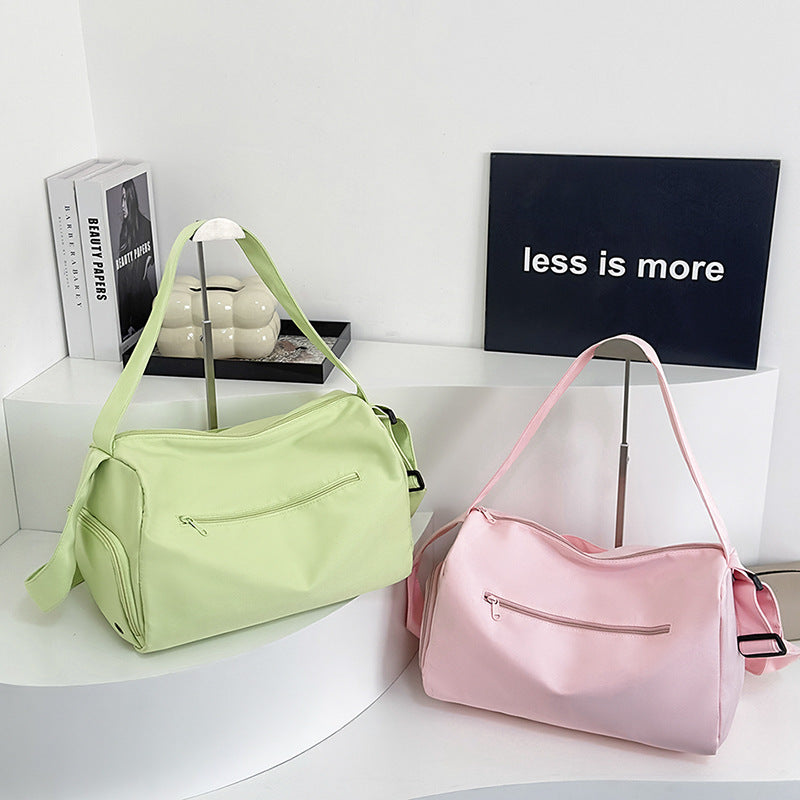 Versatile Multi-Pocket Gym Duffle Kalsten