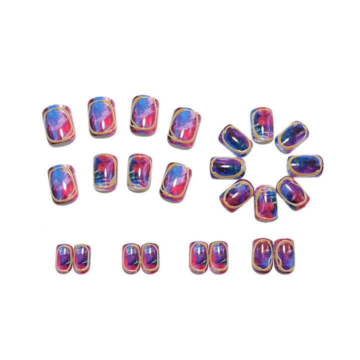 Glamorous artificial nail design with metallic edge Kalsten