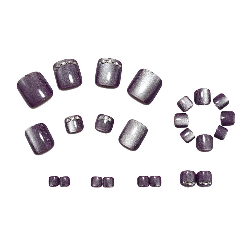 Shiny toenail art with rhinestone embellishment Kalsten