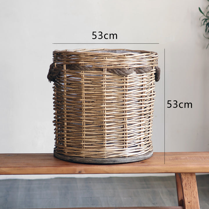 Handcrafted laundry basket with weaving Kalsten