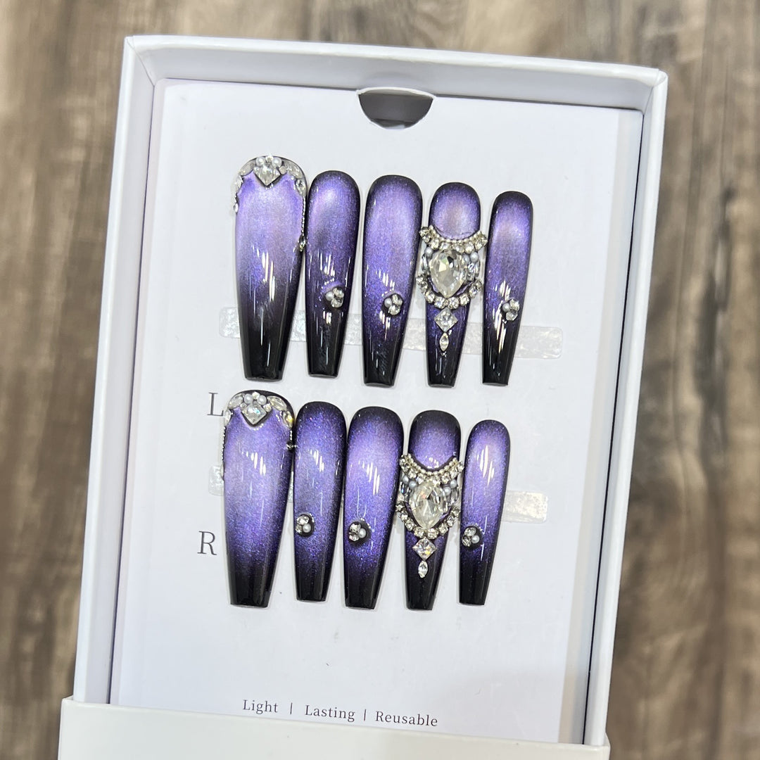 Decorative Press-On Nail Art Set with Gemstone Accents Kalsten