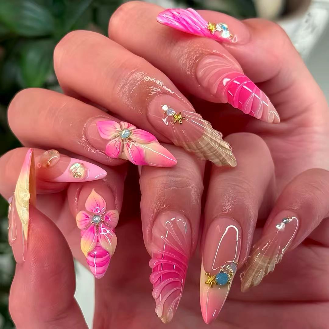 3D Floral Accented Press-On Nail Art Kalsten