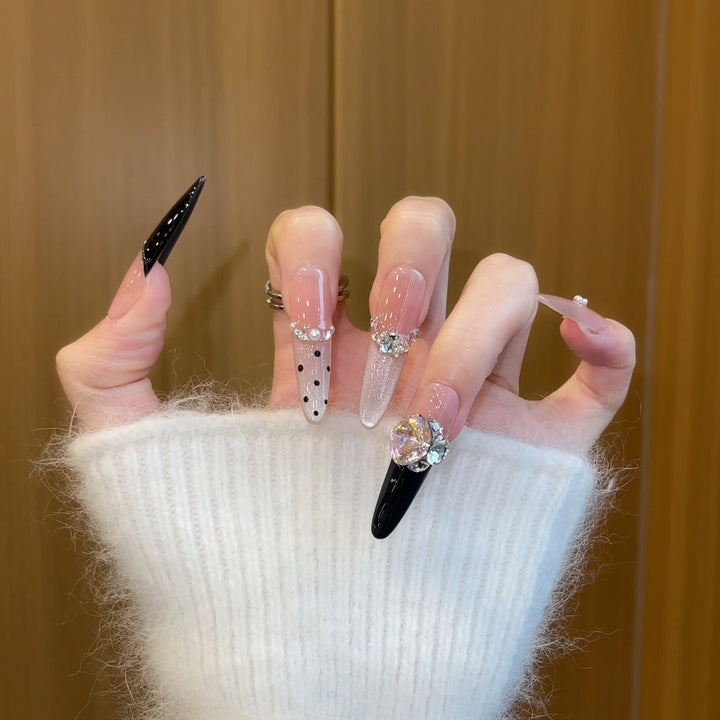 Elegant artificial nails with rhinestone and glitter elements Kalsten