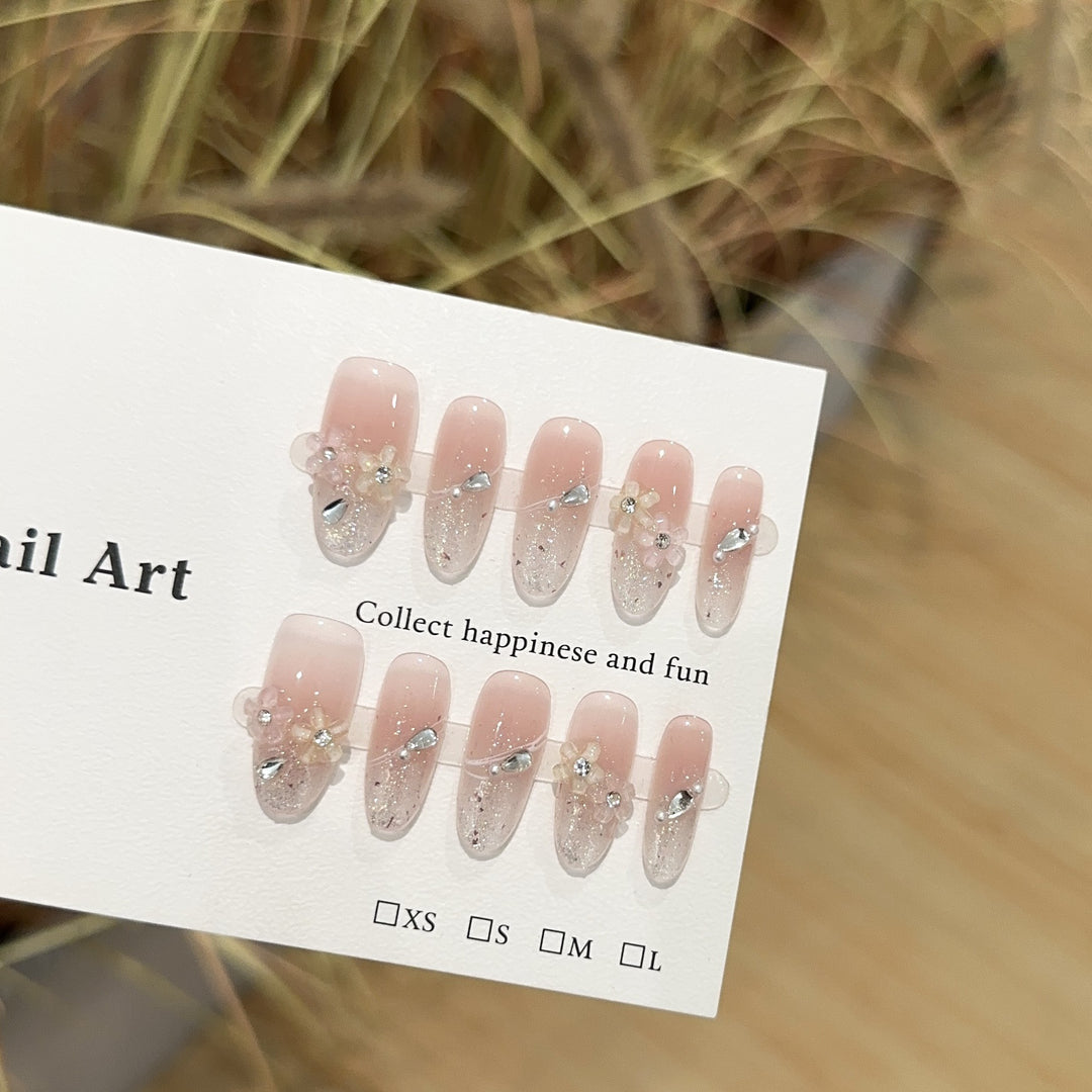 Elegant Floral-Inspired Press-On Nail Art Set