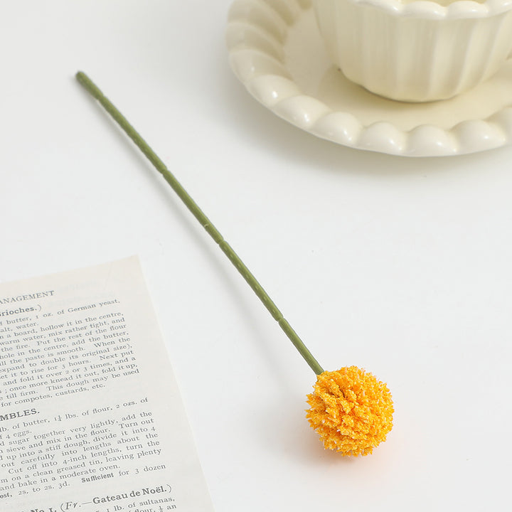 Artificial flower stem with detailed blooms