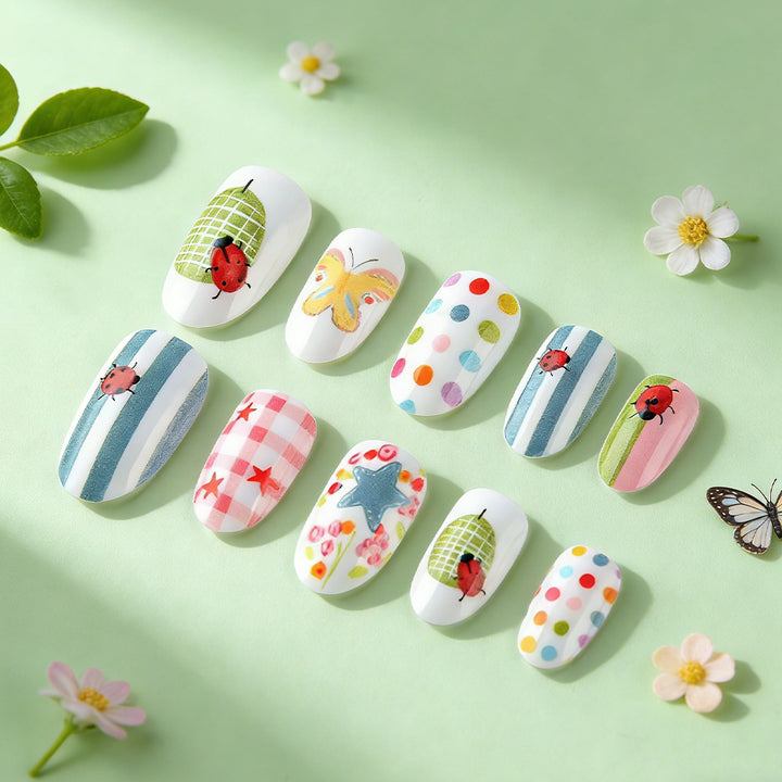 Whimsical Decorative Press-On Nail Art Set Kalsten