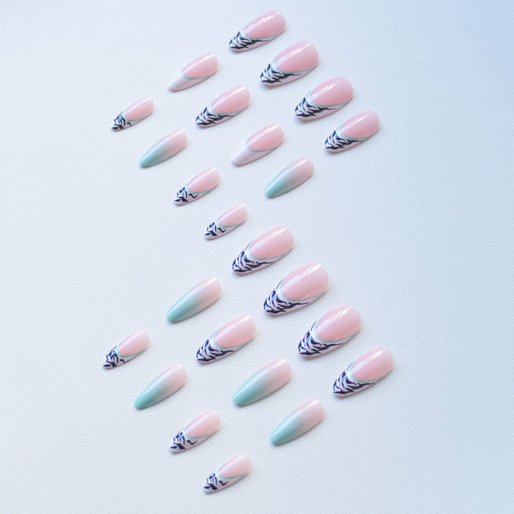 Artistic Nail Art Set
