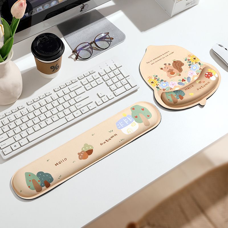 Floral-Themed Ergonomic Mouse Wrist Rest