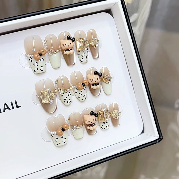 Cute Character-Themed Press-On Nails Kalsten