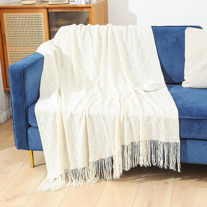 Women High-quality and stylish fleece blanket with modern textured pattern Kalsten