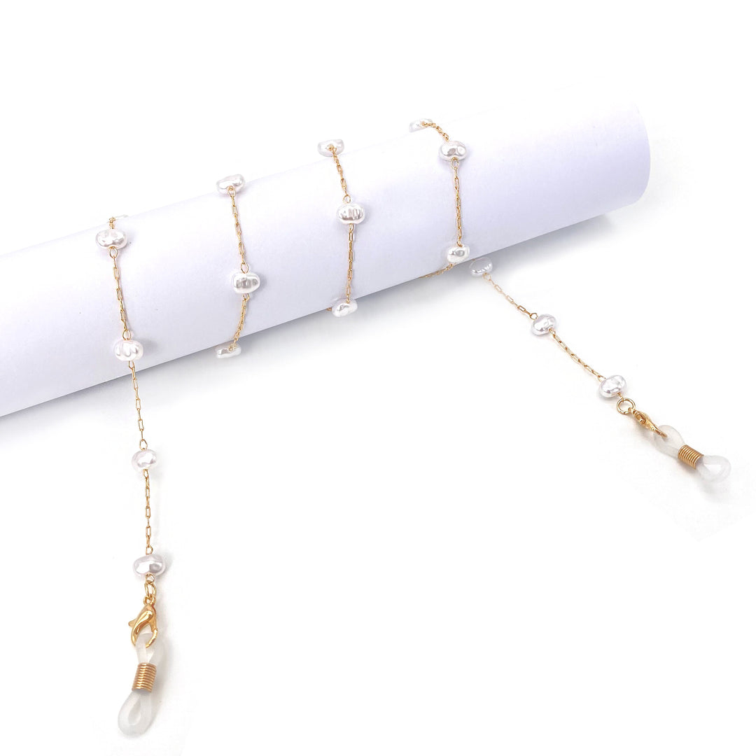 Elegant Pearl-Accented Eyewear Chain Kalsten