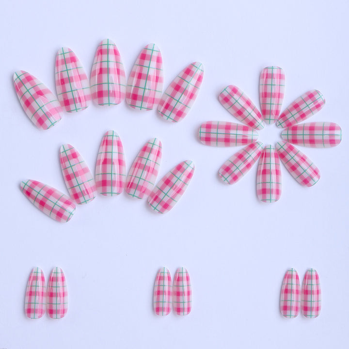 Trendy Checkered Pattern Artificial Nails Kalsten